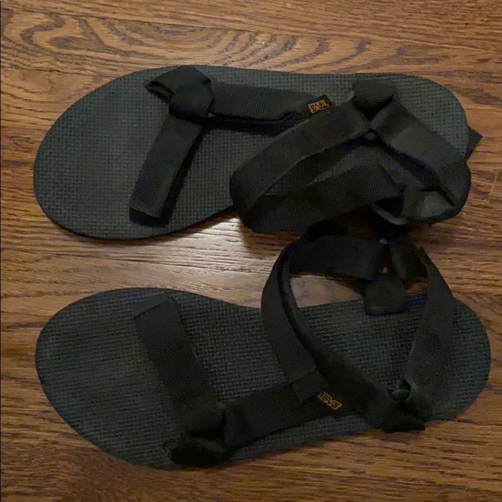 Teva black sandals - never worn